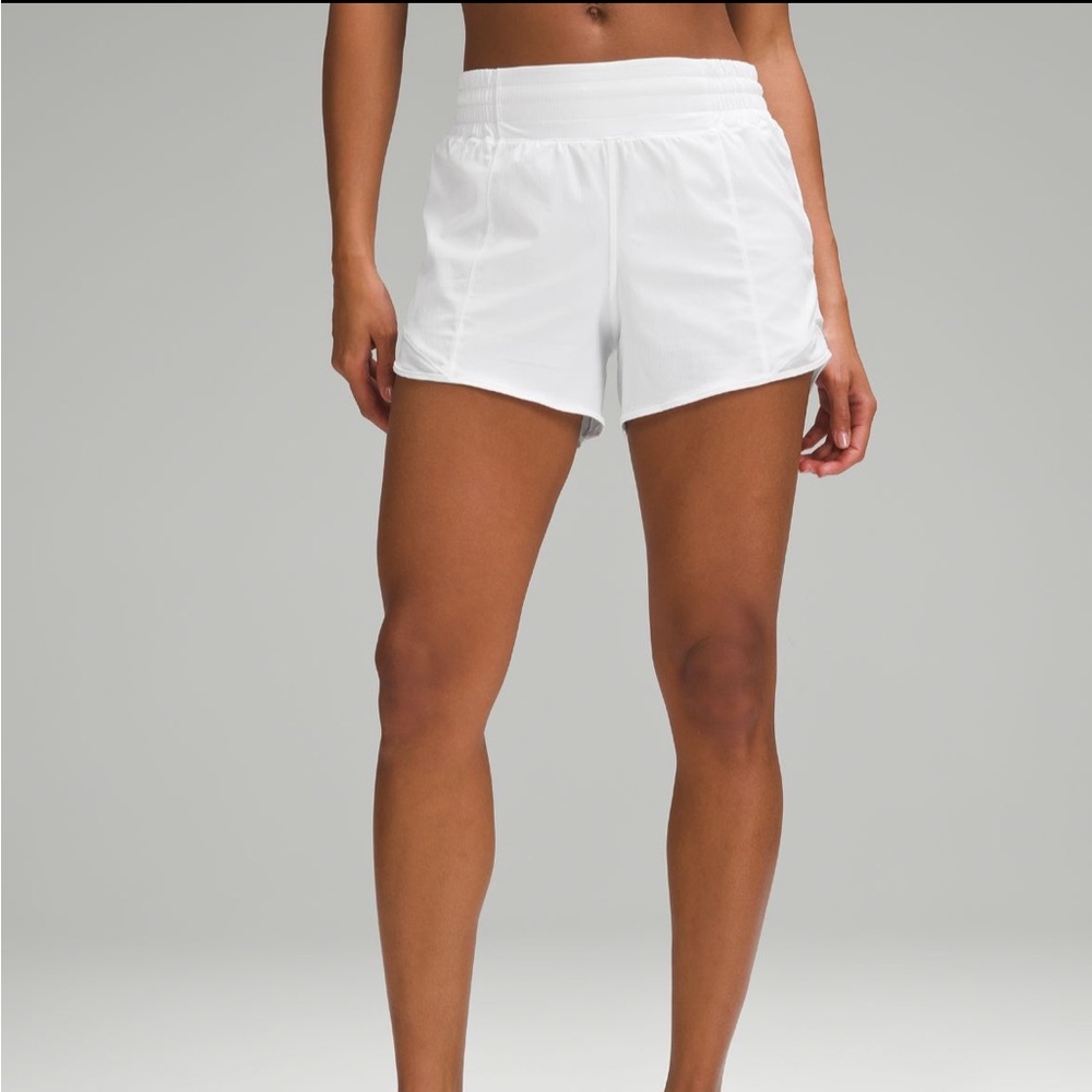 Lululemon Hotty hot high rise, size 6, 4” inseam, white